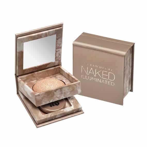 caja con Bronceador marca Urban Decay